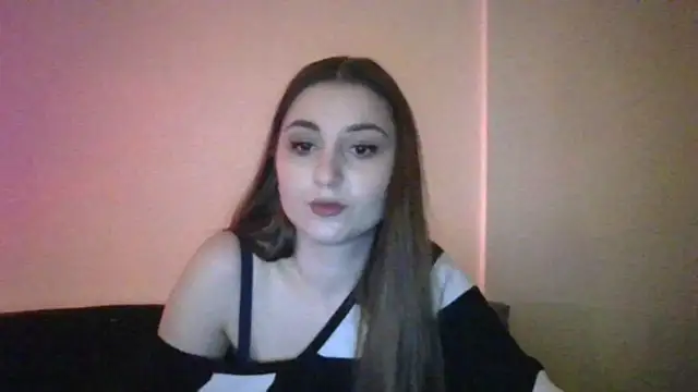 Nika_SugarDream live cam on StripChat