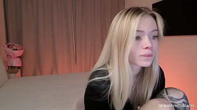 i_sweet_bunny_ live cam on StripChat
