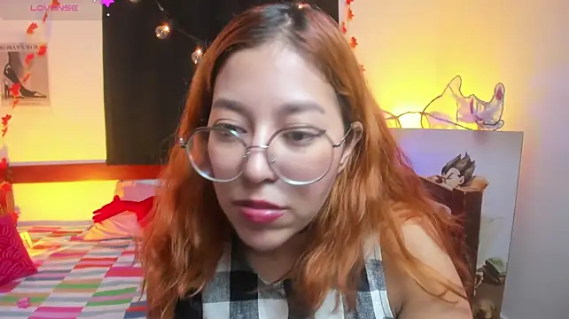 Juless_x live cam on StripChat