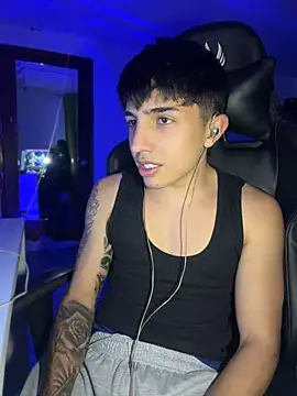 pabonsito (M twink) - Show With body lotion + Cum🥵😳🥵😳