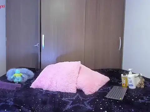 im_dorothy (T teen) - show anal fingers