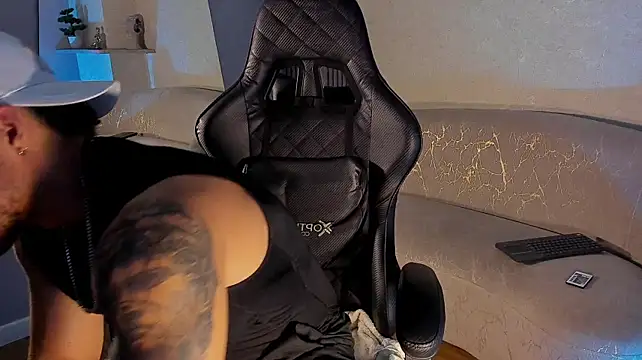 Brad_Summer live cam