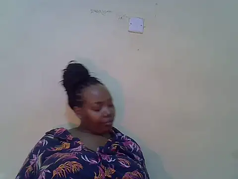 big_bootty96 live cam on StripChat
