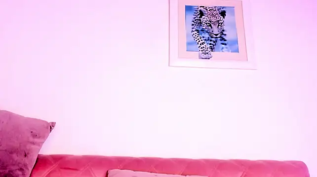 Vaelina_ live cam on StripChat