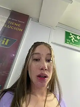 roouse live adult webcam preview