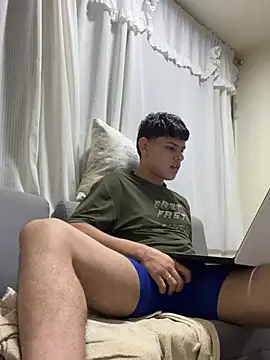 juanma759 live cam on StripChat