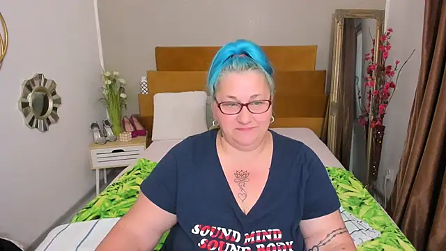 Sugarmommy_69X live cam on StripChat