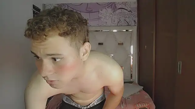 Joshpi_31 live cam on StripChat