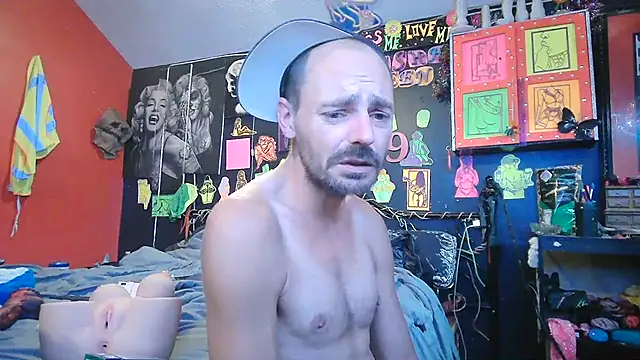 daddyandsplashqueen (Ask my age) - Flash titties