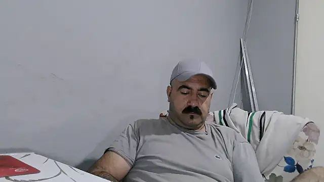 -Hunter_Blaze- live cam on StripChat