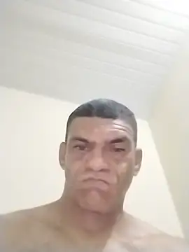 tiagosafadofortaleza's live room