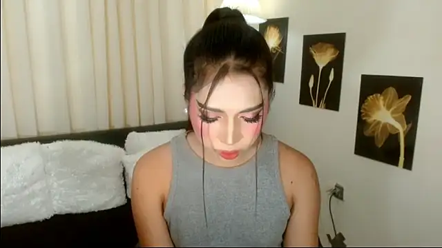 FuckingDolls69 live cam
