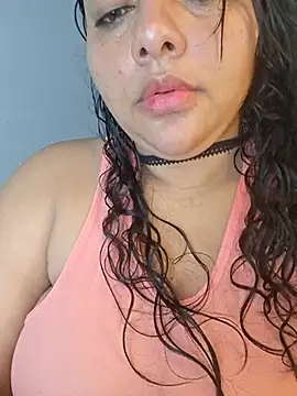 BBW_LATIN_BIGASSS live cam on StripChat