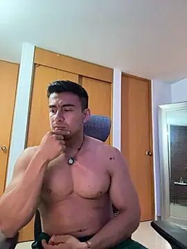 Chris_Clarck live cam on StripChat