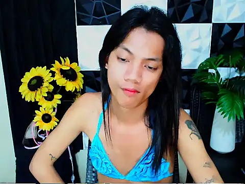 XwildCUcumberX live cam on StripChat
