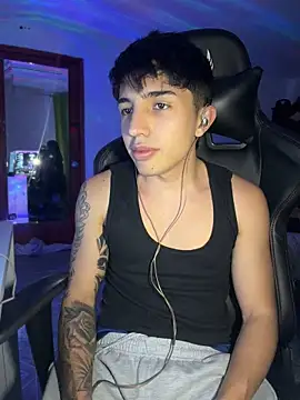 pabonsito (M twink) - Show With body lotion + Cum🥵😳🥵😳