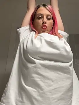 alessia-bloom (F young) - intesne  orgasm