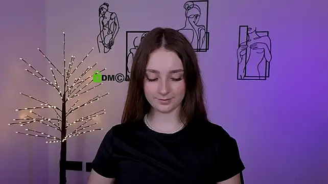 alisabliss (F teen) - hand bra