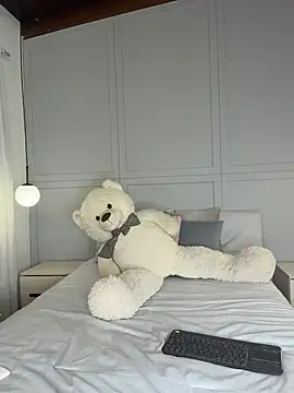 Elaara_