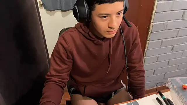 feeelipe2007 live cam on StripChat