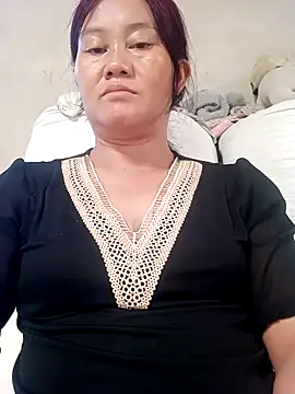 GinieBaby live cam on StripChat