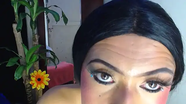 NathalialLooes live sex cam
