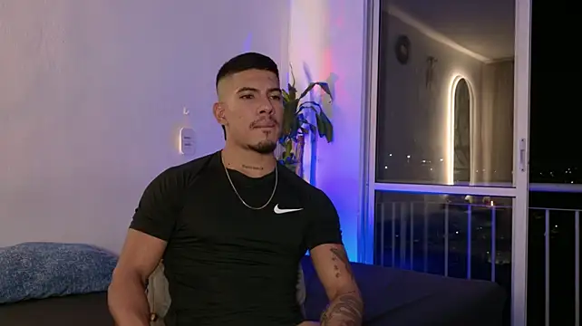 Kalyan_Casstelo live cam on StripChat