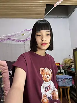 Kely2003 live cam on StripChat
