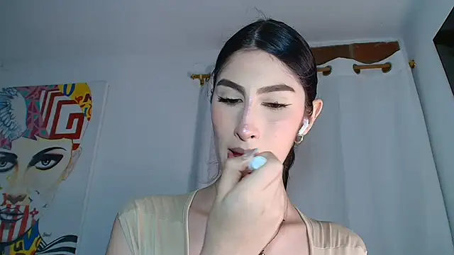 Model: valeria_gonzales_