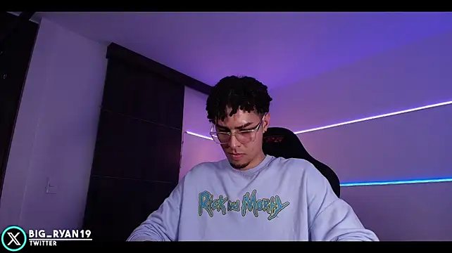bigryann23 live sex cam