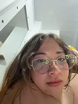 AliciaWhite_nt