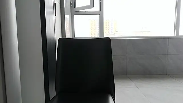 nole_china7 (Ask my age) - talk / fun / cum