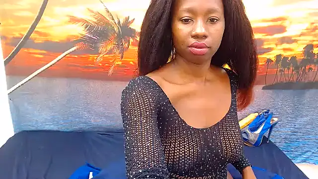 PetiteDiamondxxX live cam on StripChat
