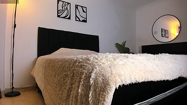 mai_evans