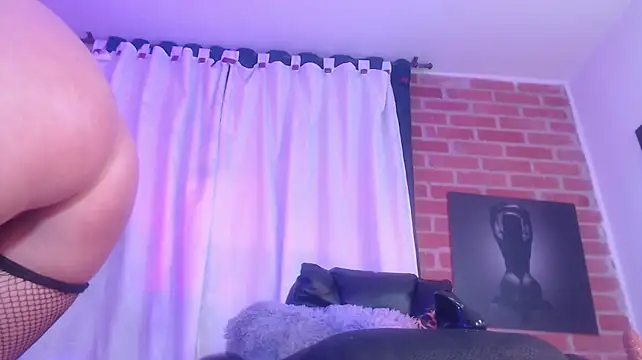 agnes_blackmoree (F mature) - happy day