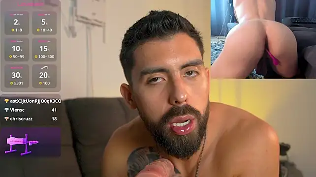 Markbrown live cam on StripChat