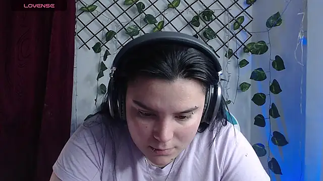 Nika_1_ live cam on StripChat