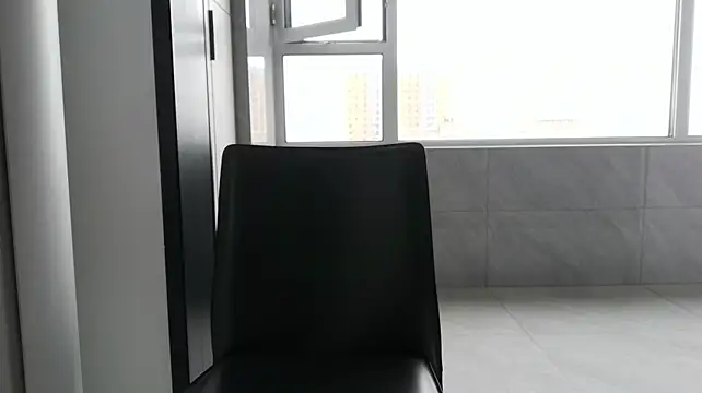 nole_china7 (Ask my age) - talk / fun / cum