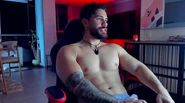 Valenthino_Salvatore live cam on StripChat