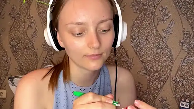 EmyMiu live cam