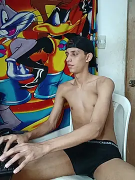 Alayn_sexy_ayes live cam