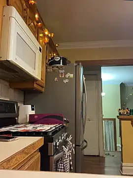 littlemisseeve (F milf) - Squirt