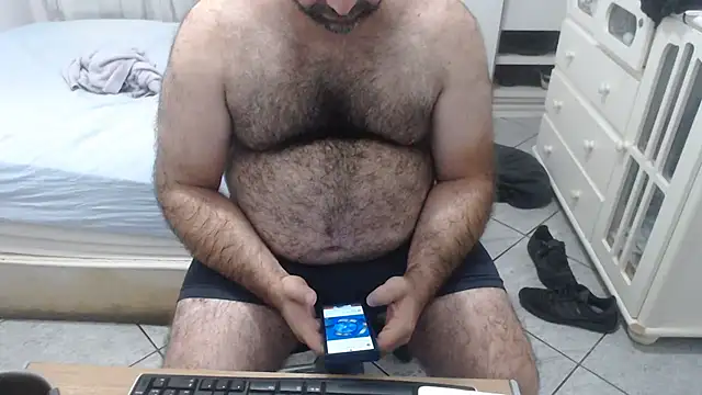 MysterBearMG live cam