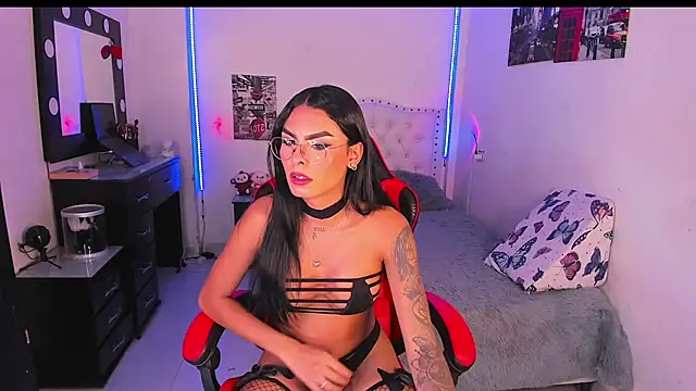 Alexia_Bunny live sex cam