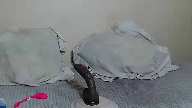 KinkyJXxX live cam
