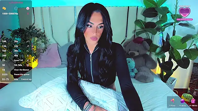 Modella: Amatistablue