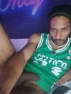 Mikaaa97 live cam