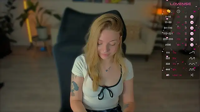 fairy_lele live cam on StripChat