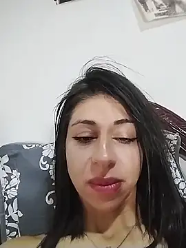 arianna_rouse_ live cam on StripChat