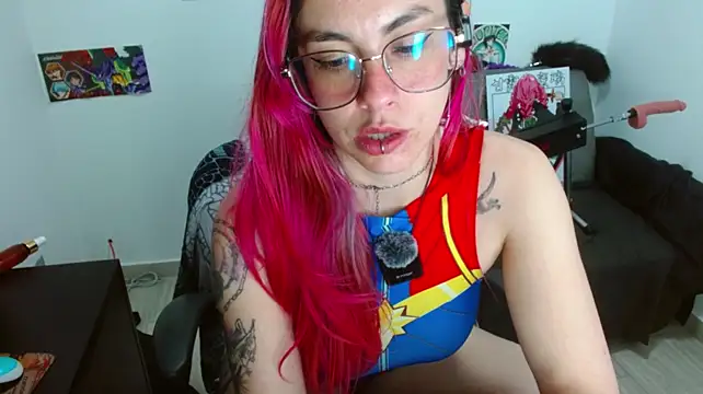 natasha_laulau live cam on StripChat
